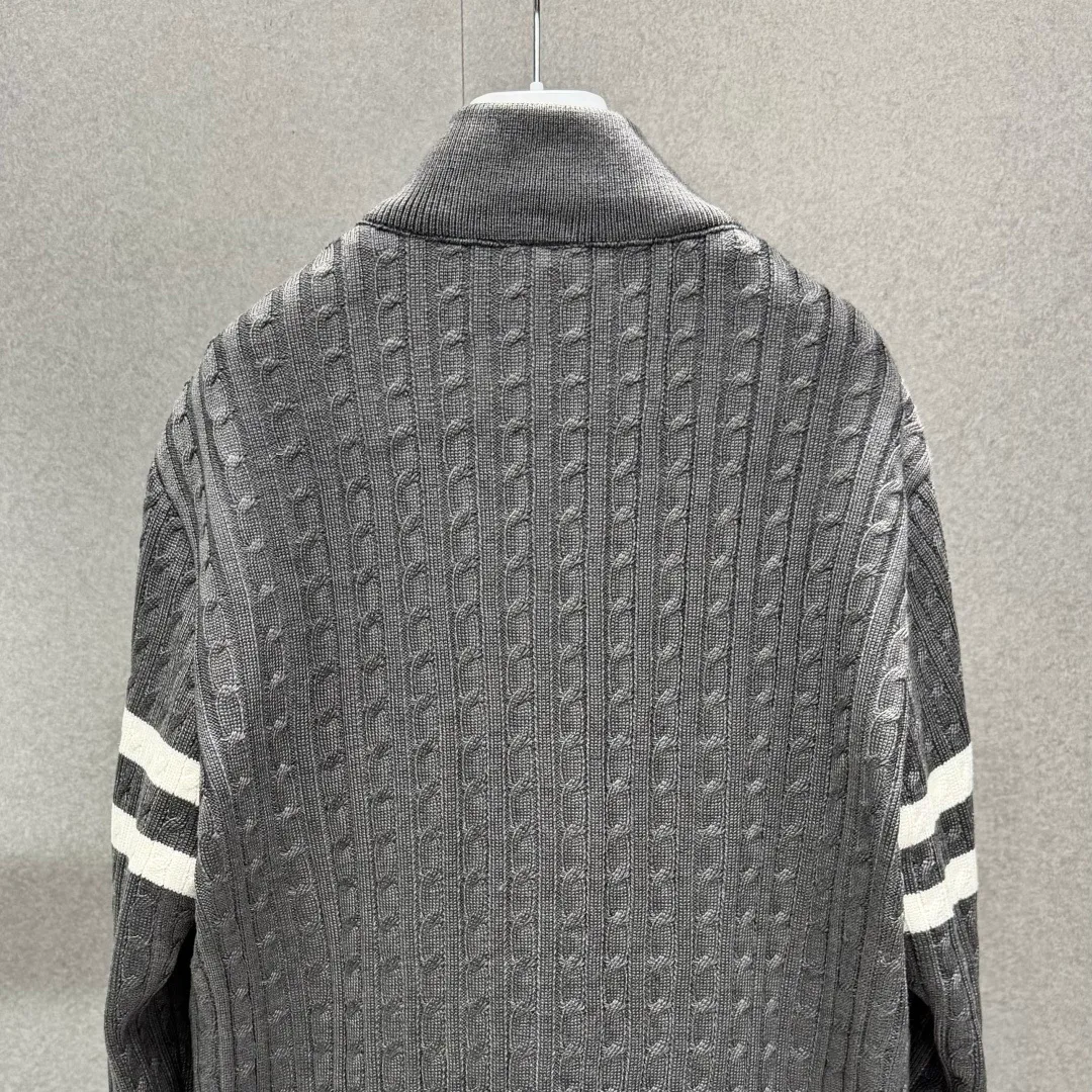 Men's Jackets And Down Jackets MONCLER 17418475