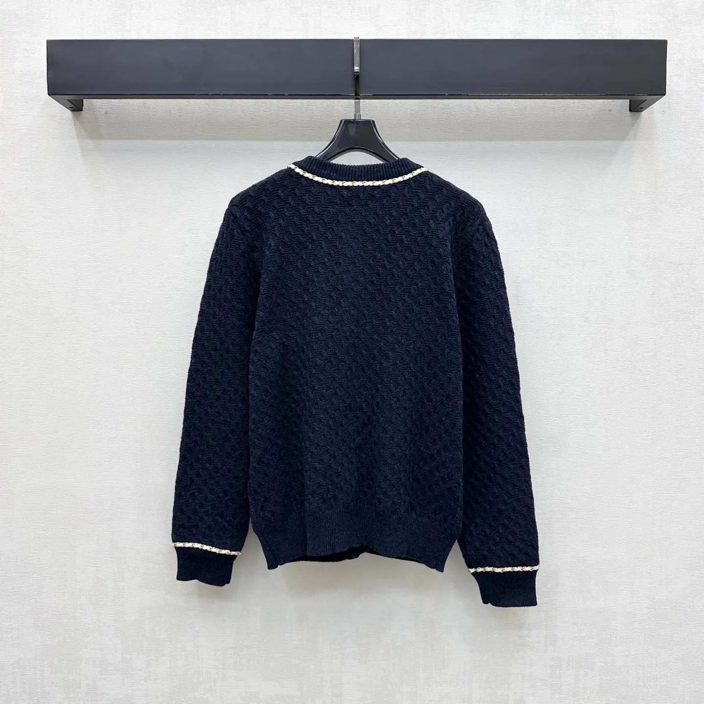 Women's Jumpers And Sweaters CHANEL 18023256