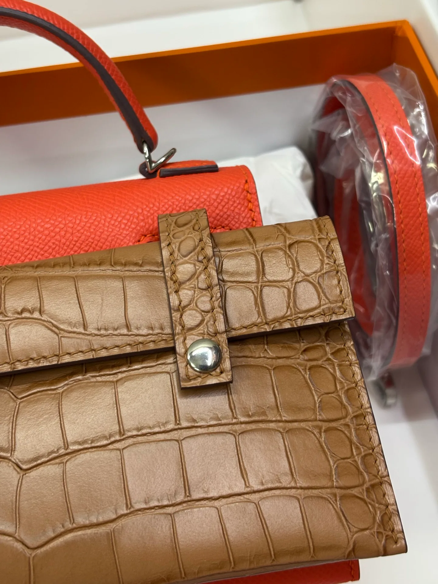 Women's Classic Handbags HERMES 18127214