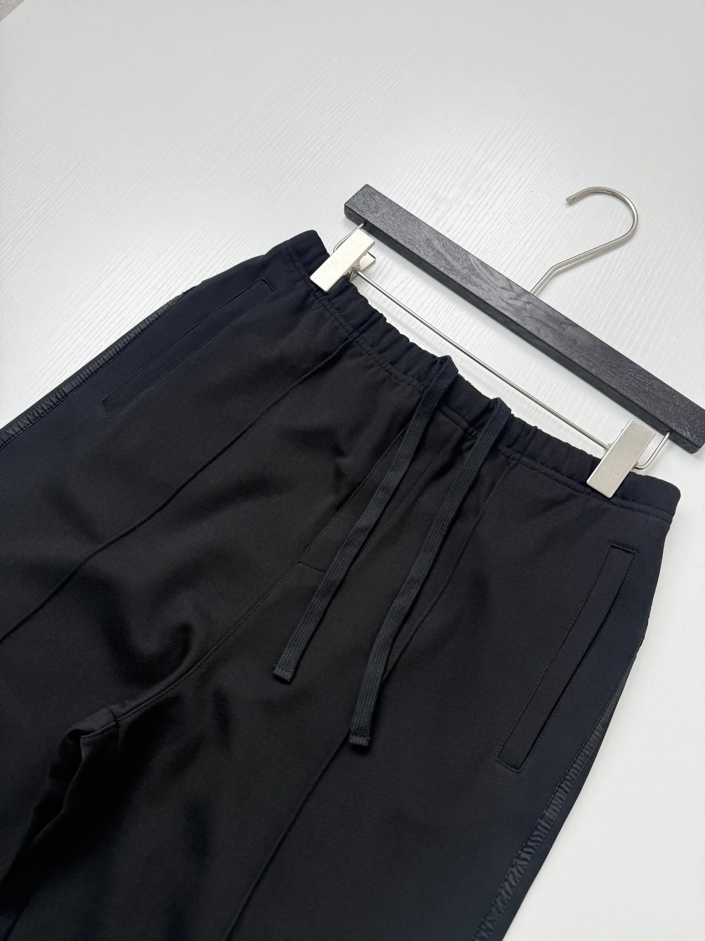 Men's Trousers PRADA 17993319