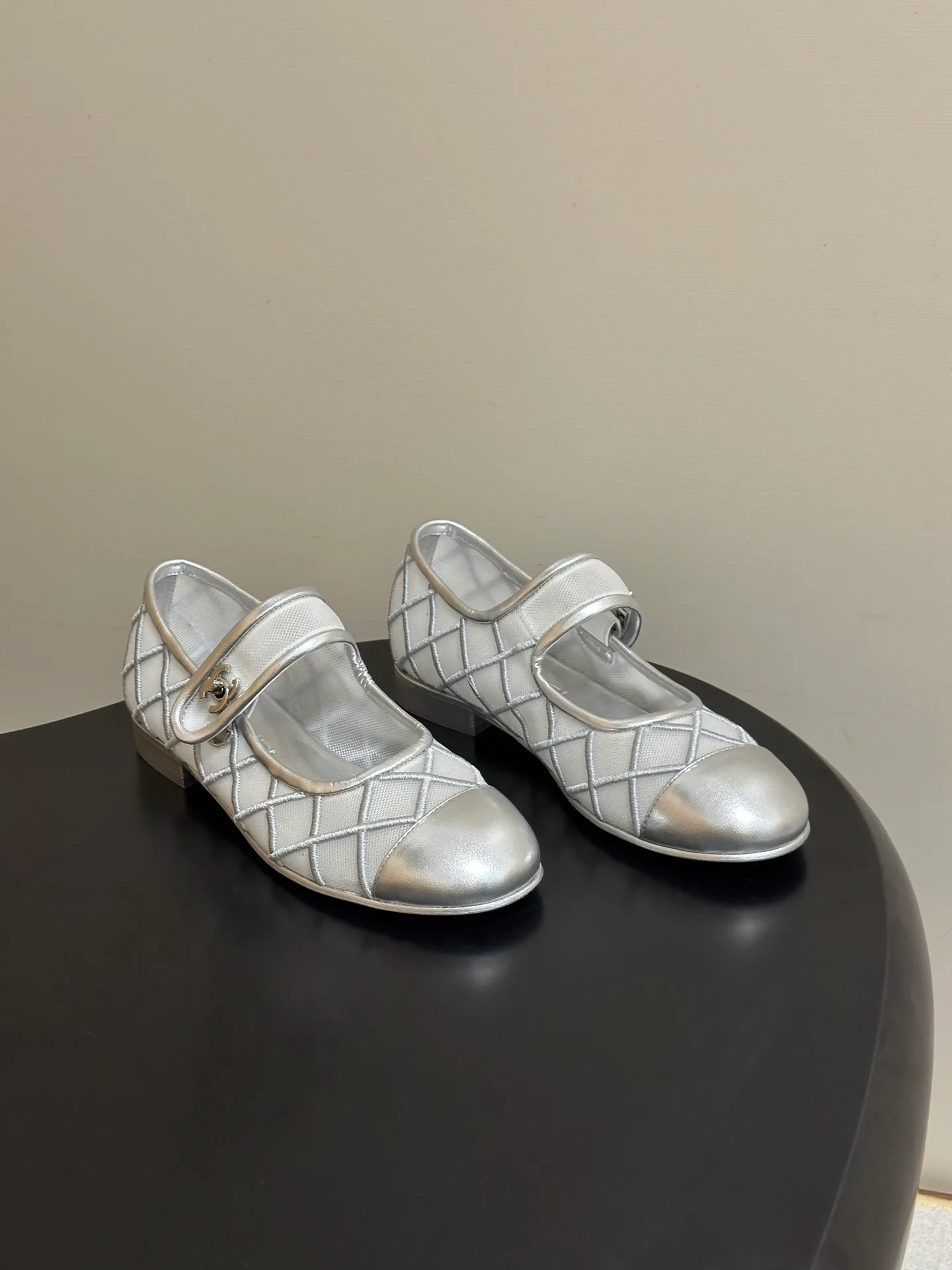 Women's Ballet Flats CHANEL 17089433