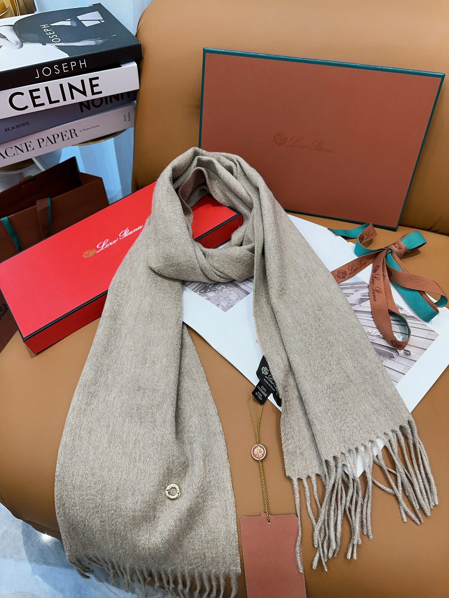 Scarves LORO PIANA 18105453