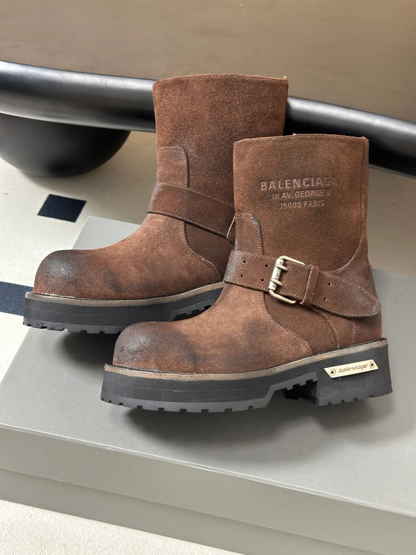 Women's Ankle Boots BALENCIAGA 18049602