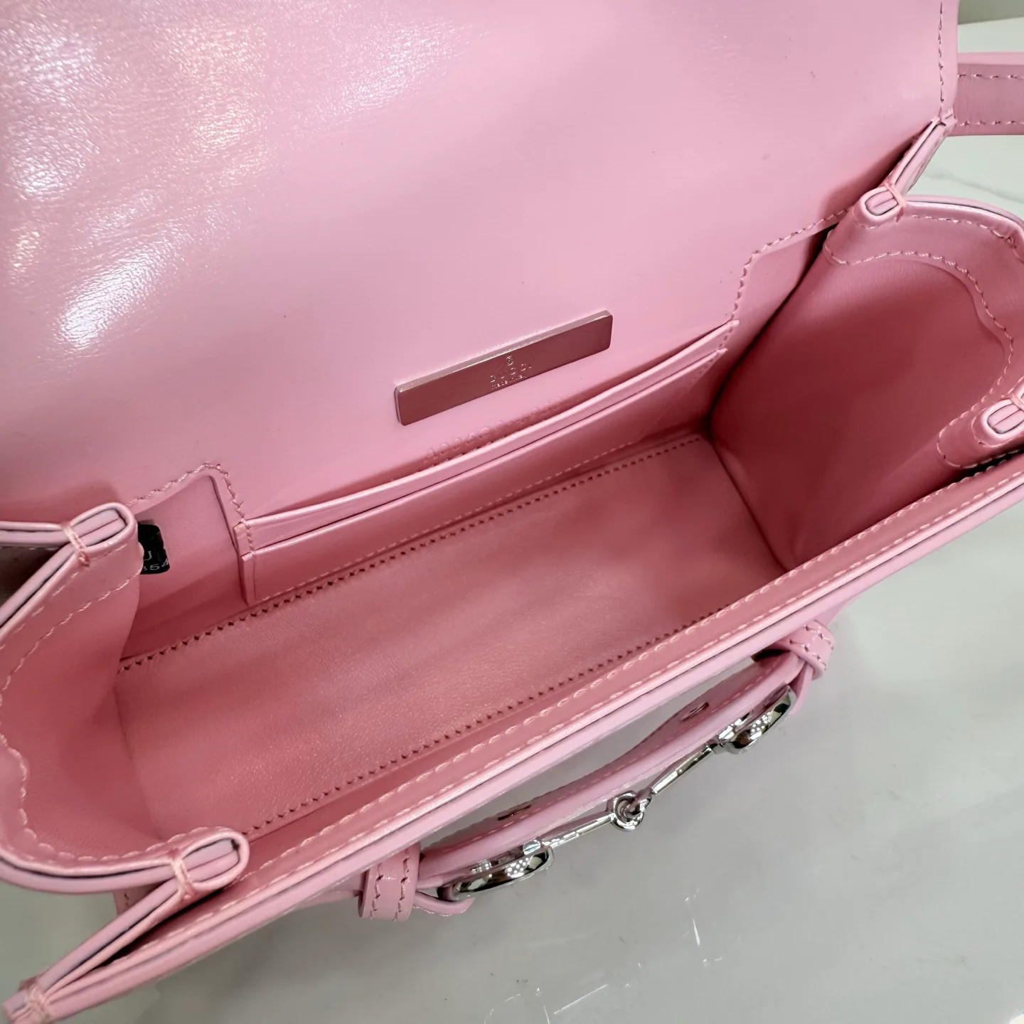 Women's Classic Handbags GUCCI 18262333