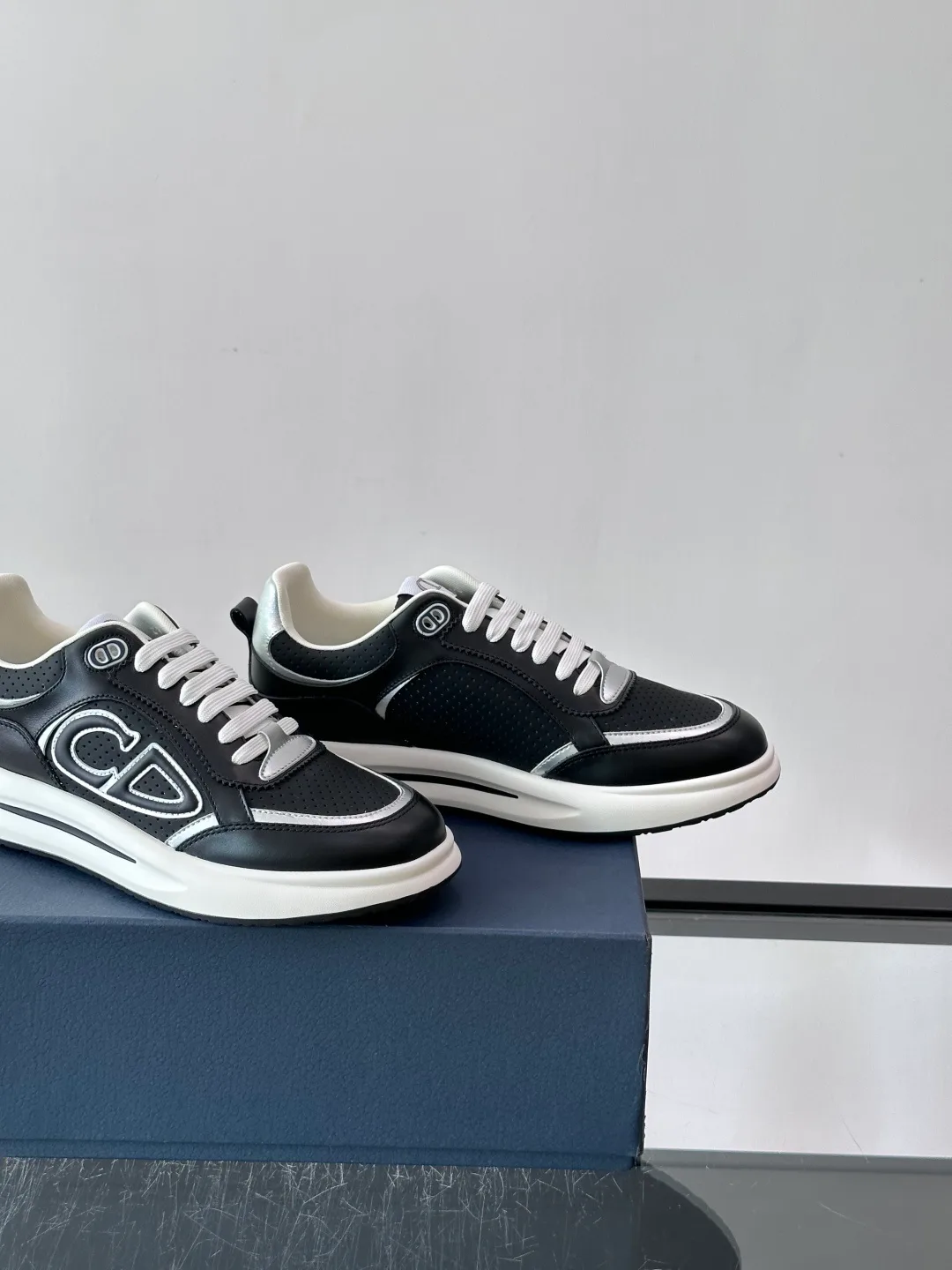 Men's Sneakers CHRISTIAN DIOR 18118601