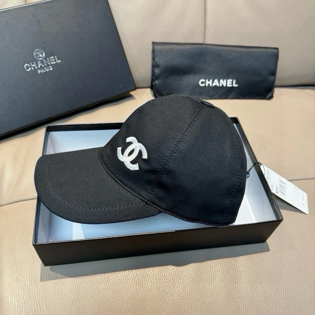 Hats CHANEL 17604829