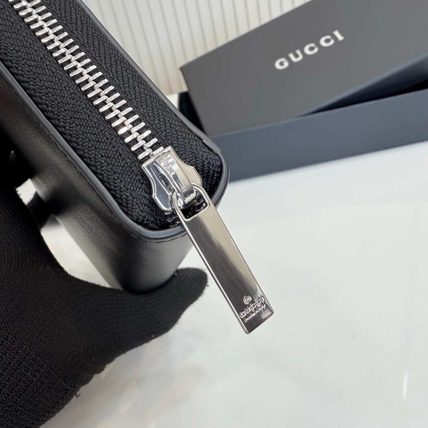Women's Clutches GUCCI 17948263