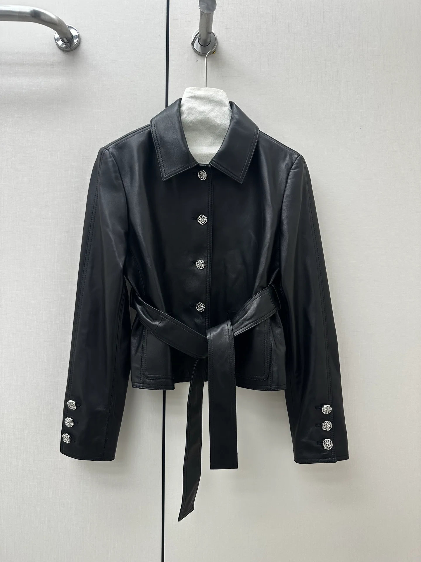 Women's Leather Jackets And Sheepskin Coats CHANEL 17841666