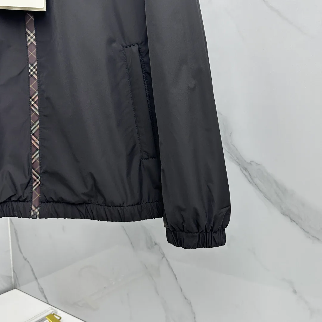 Men's Jackets And Down Jackets BURBERRY 18246801