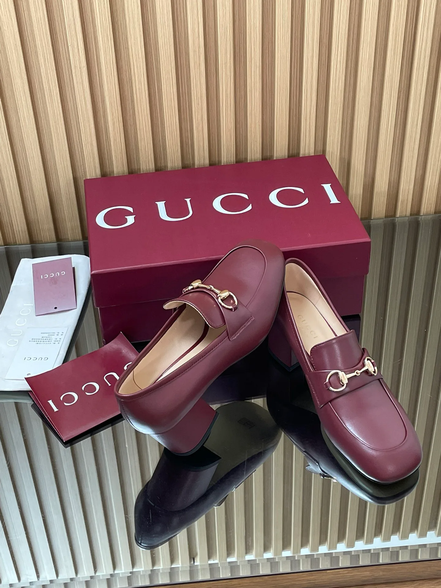 Women's Loafers And Moccasins GUCCI 18152963