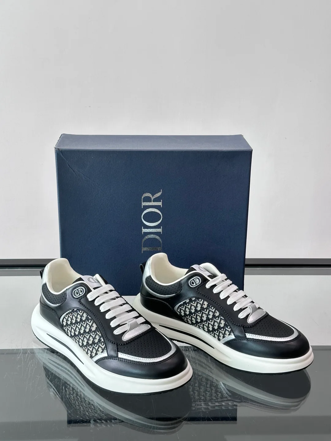 Men's Sneakers CHRISTIAN DIOR 18102338
