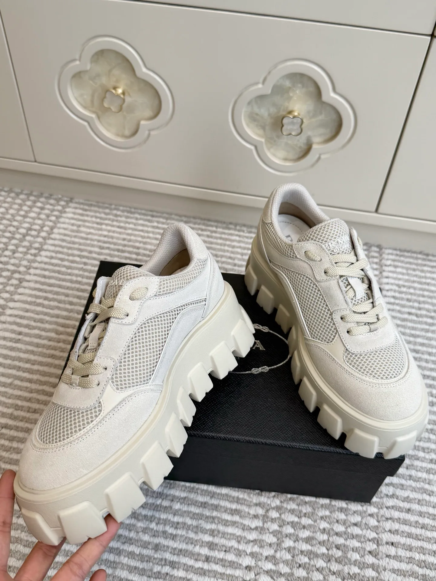 Women's Sneakers PRADA 18261280