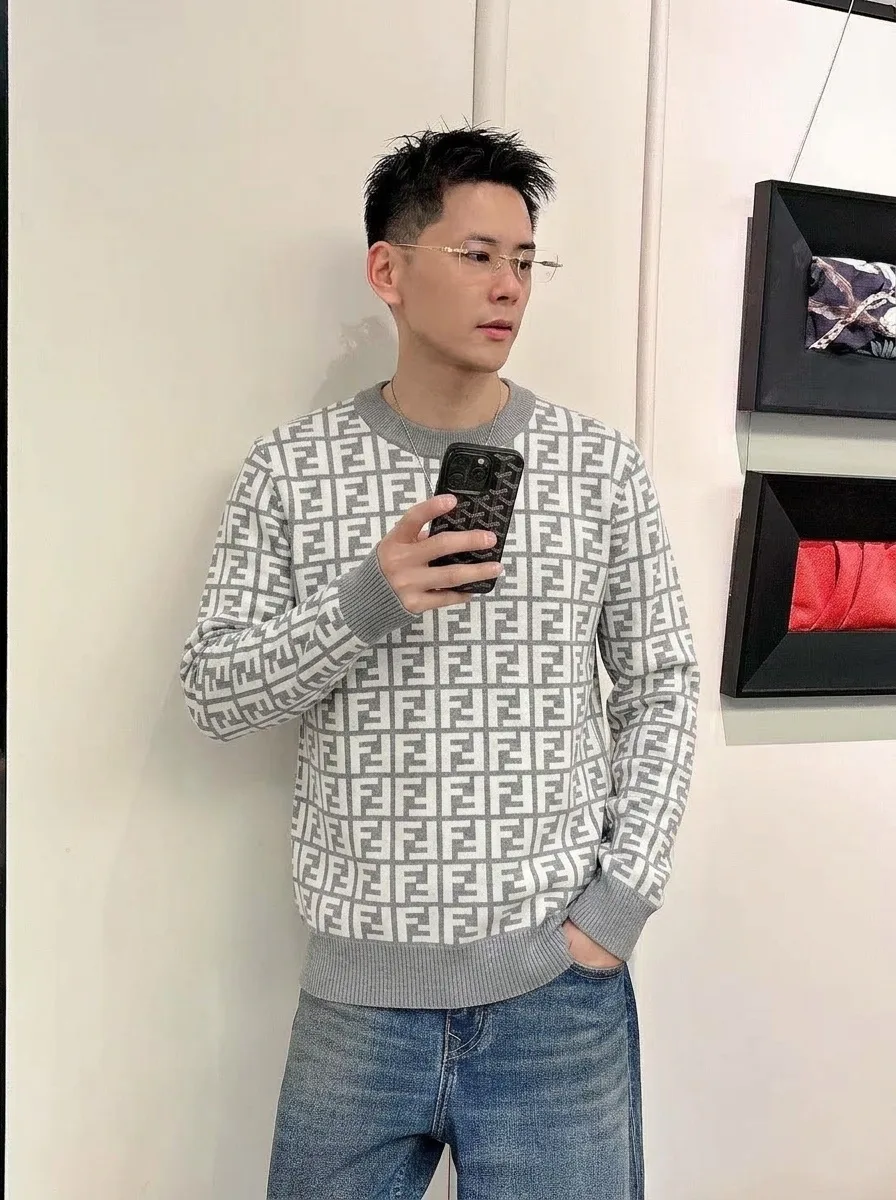 Men's Jumpers And Sweaters FENDI 18543084