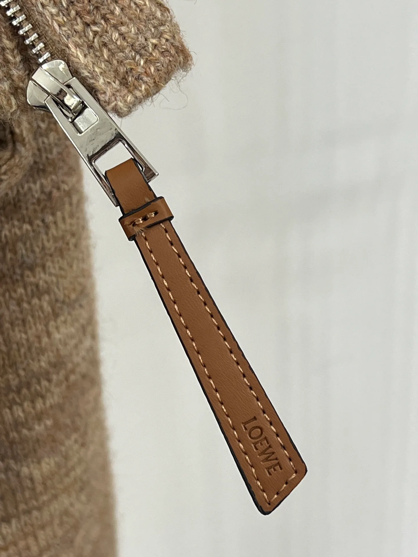 Women's Jumpers And Sweaters LOEWE 17950274