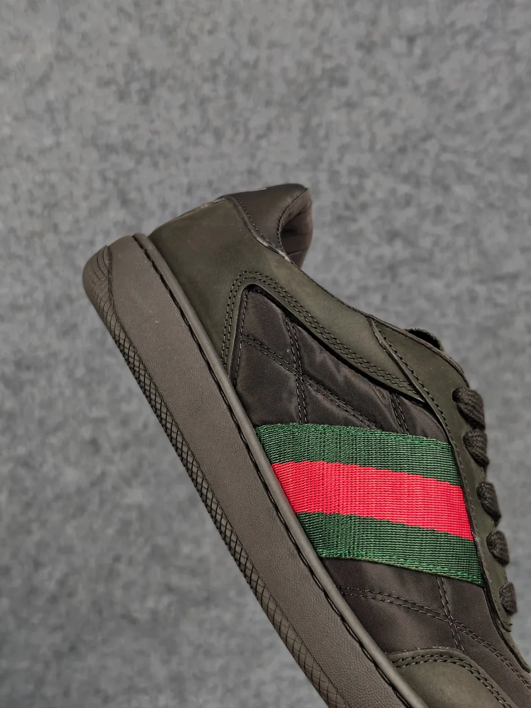 Women's Sneakers GUCCI 18417496