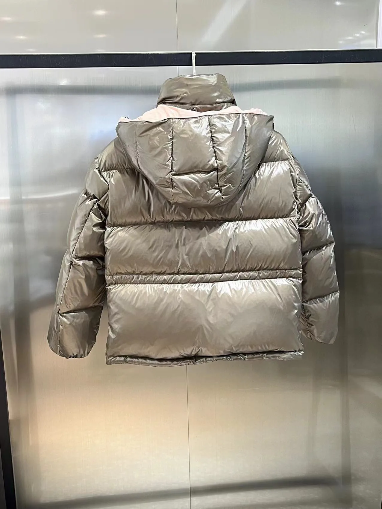 Men's Jackets And Down Jackets MONCLER 18392254