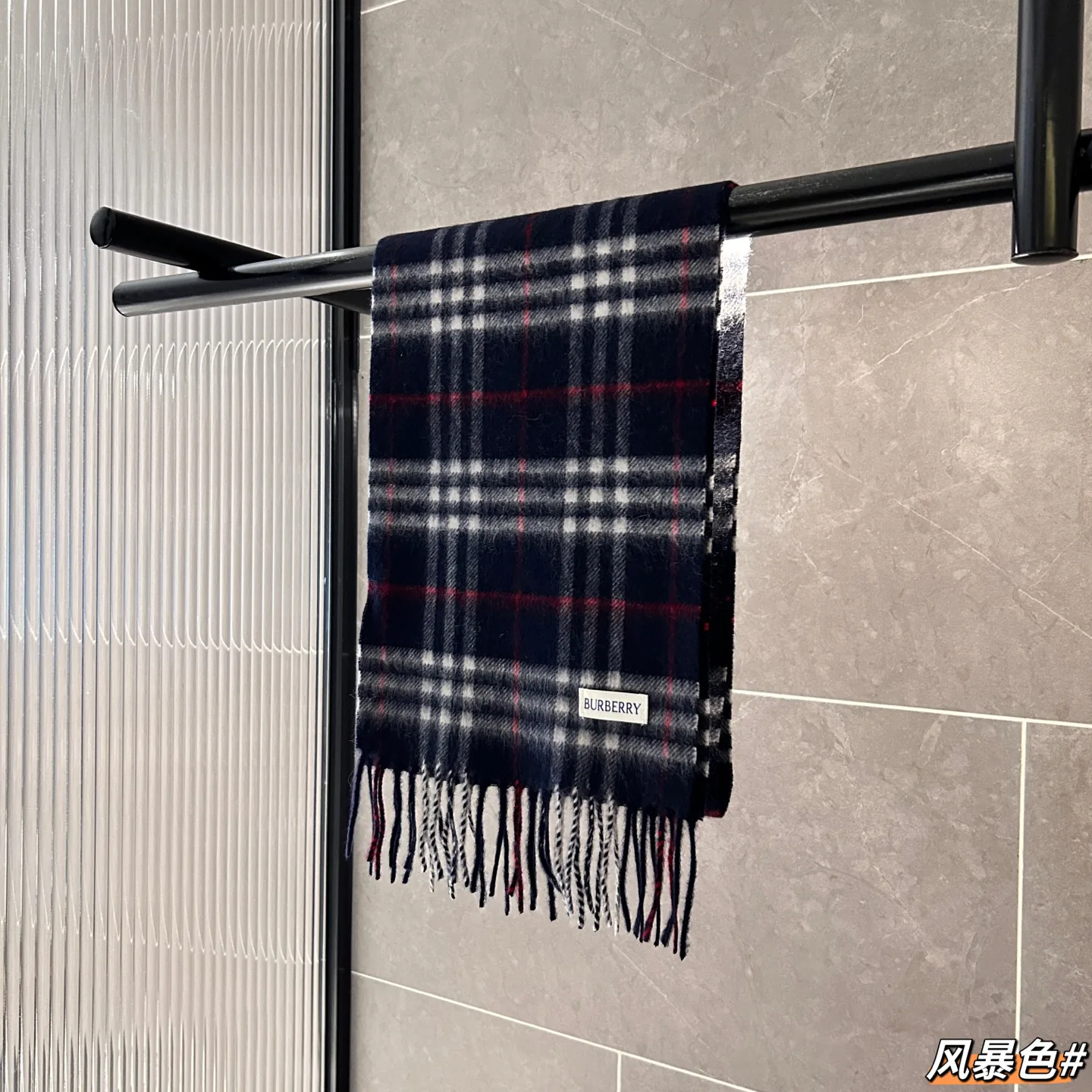 Scarves BURBERRY 18507395