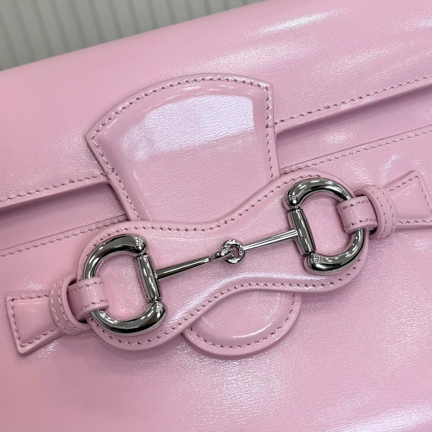 Women's Classic Handbags GUCCI 18262334