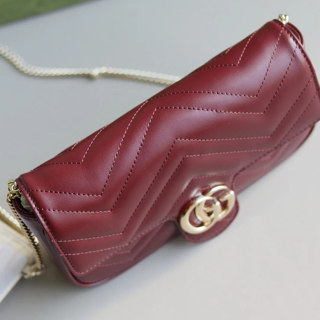 Women's Classic Handbags GUCCI 17947953