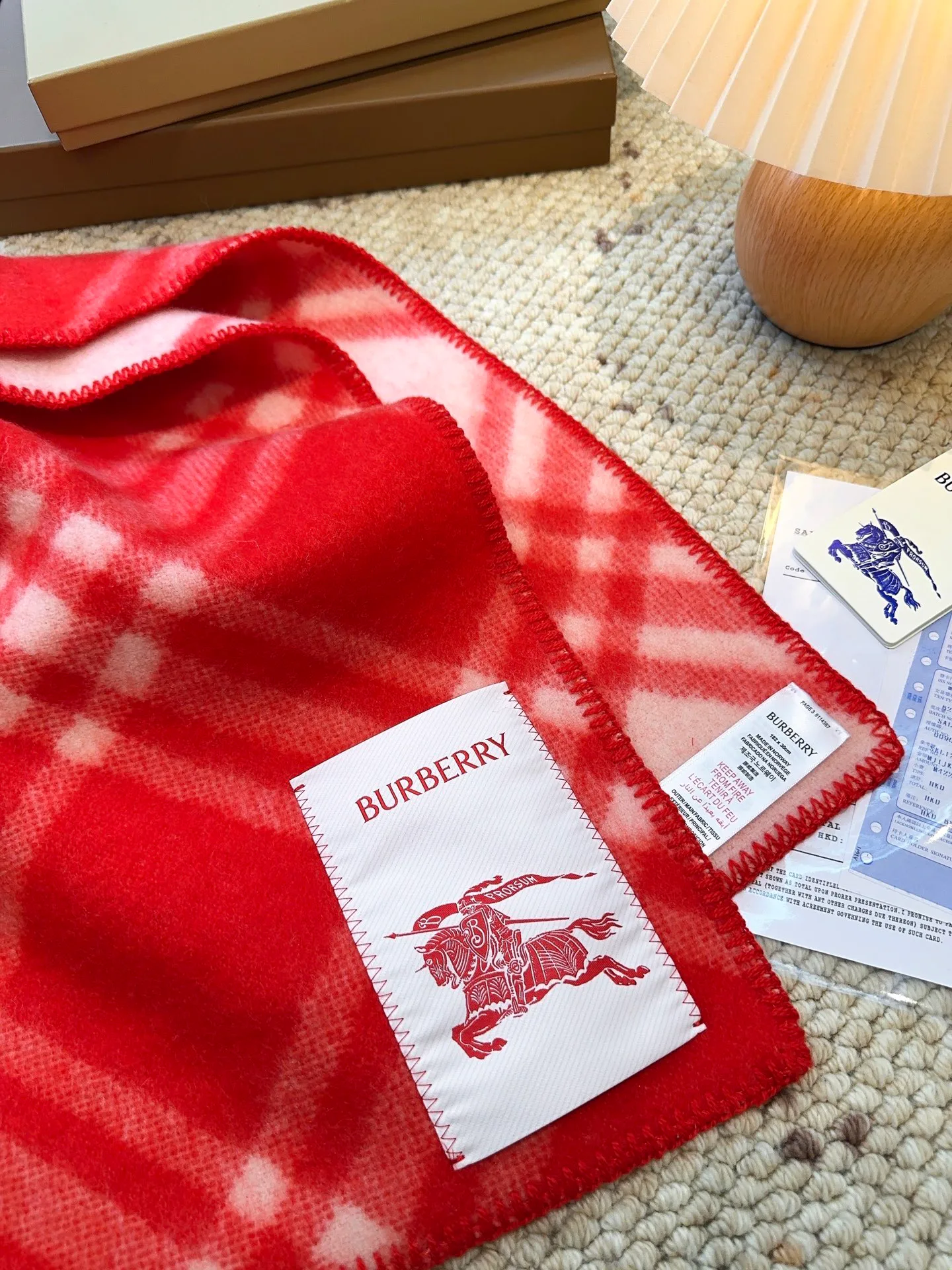 Scarves BURBERRY 18401219