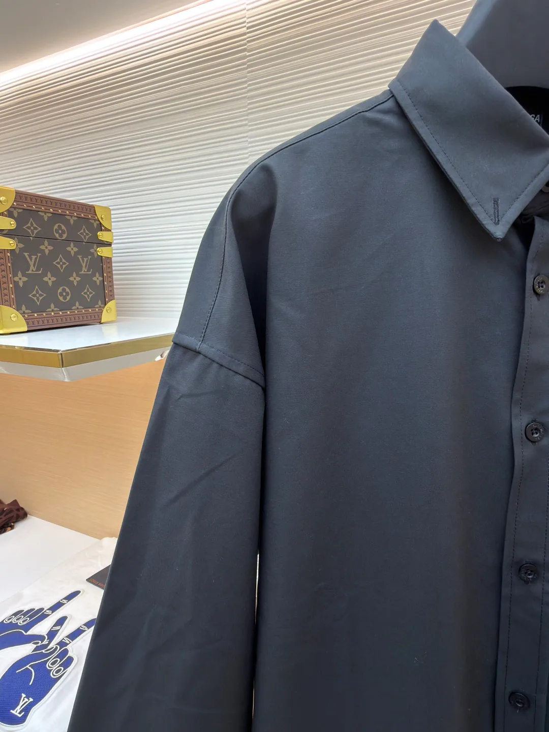 Men's Shirts BALENCIAGA 18153829