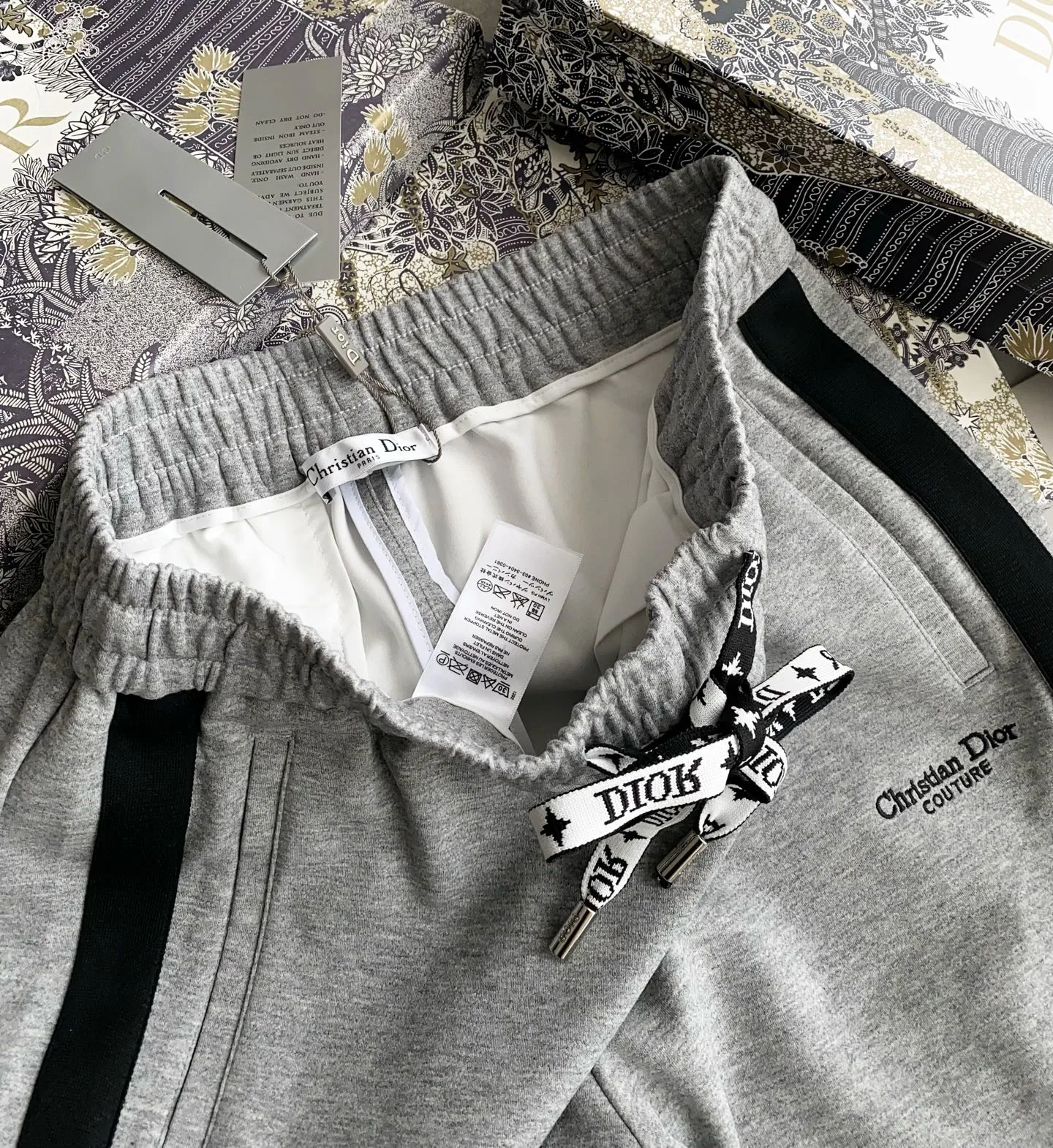 Брюки Мужские Christian Dior 18566294