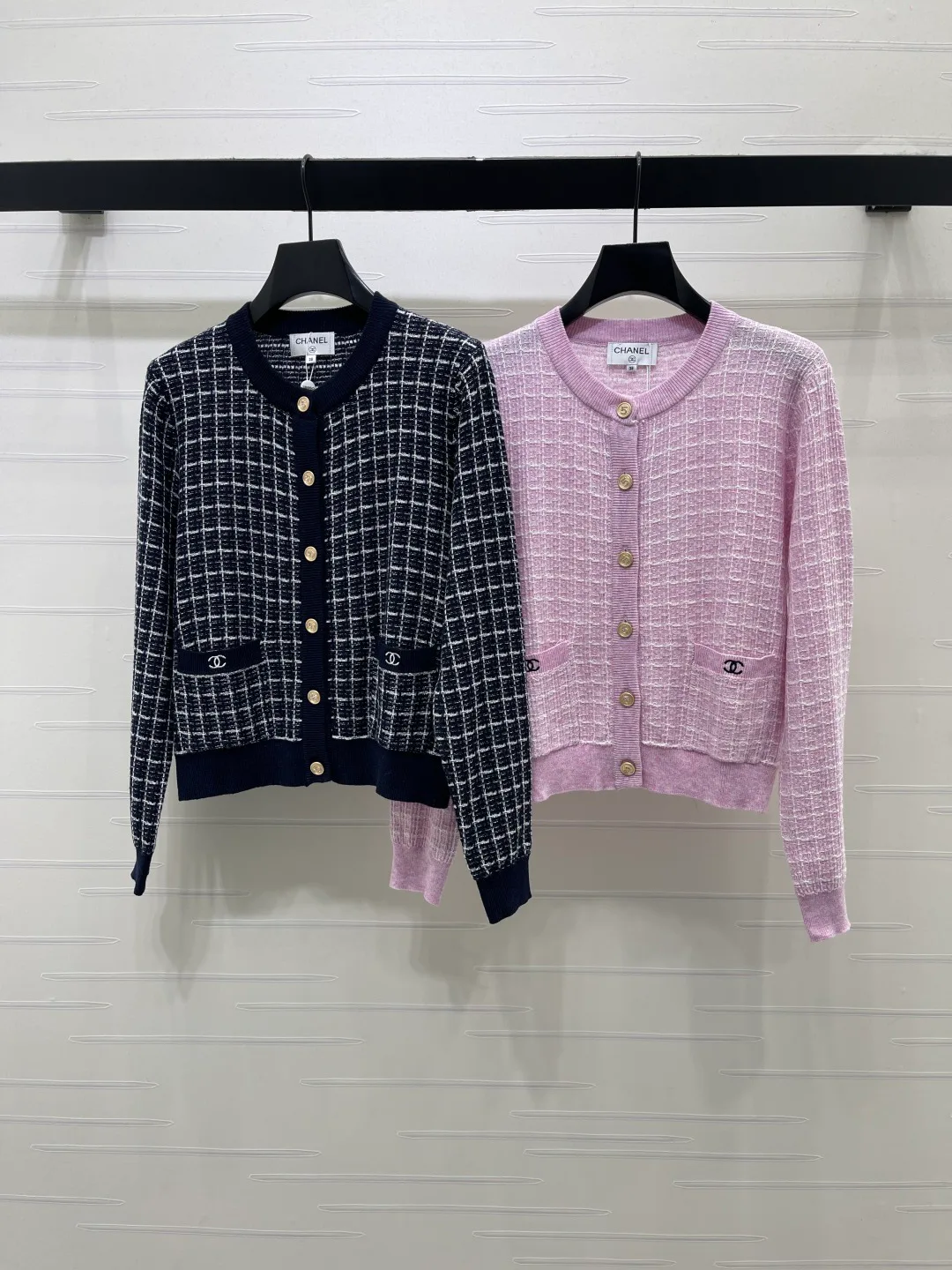 Women's Jumpers And Sweaters CHANEL 17901787