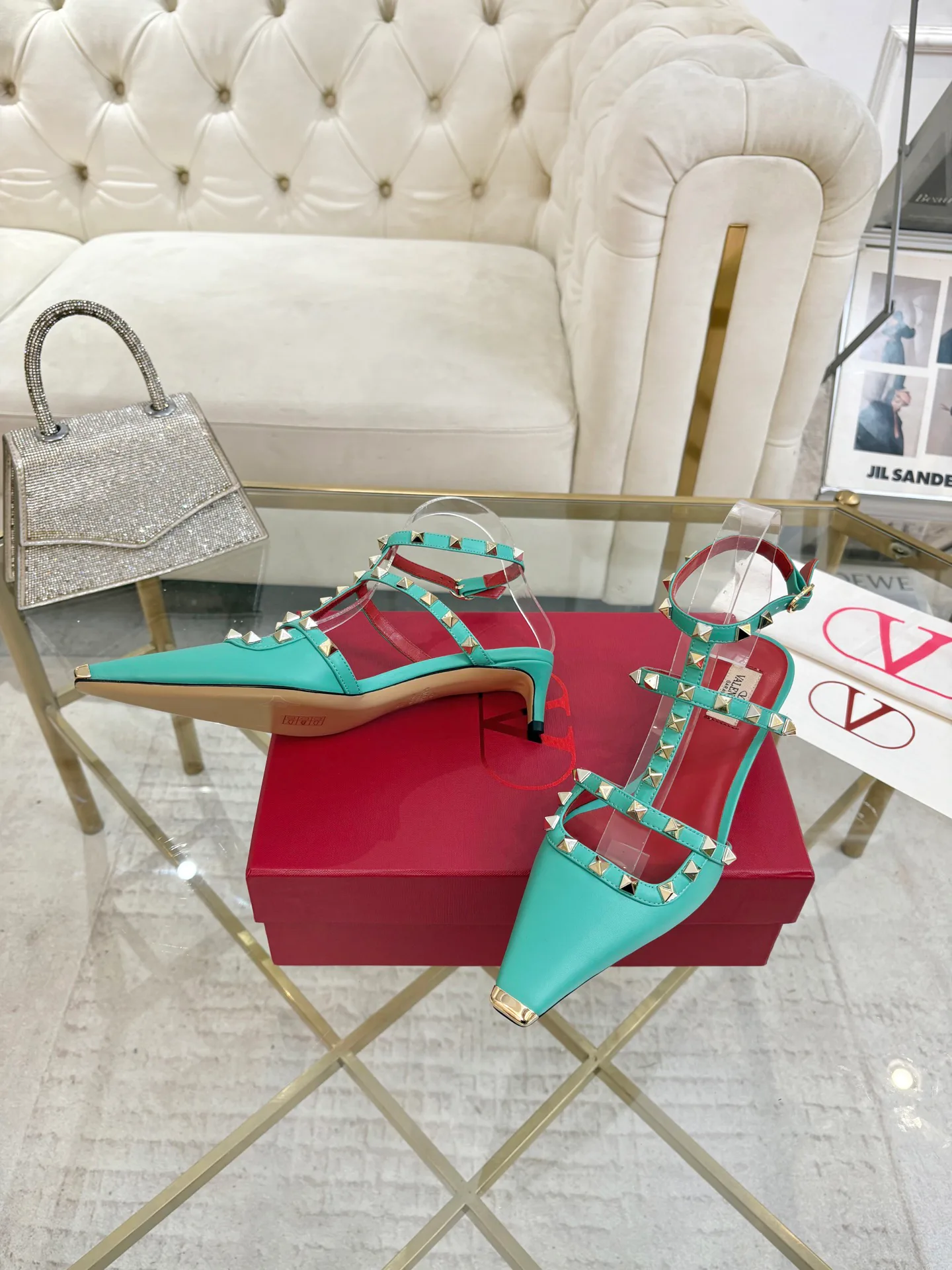 Women's Open-Toe Sandals VALENTINO 17843936