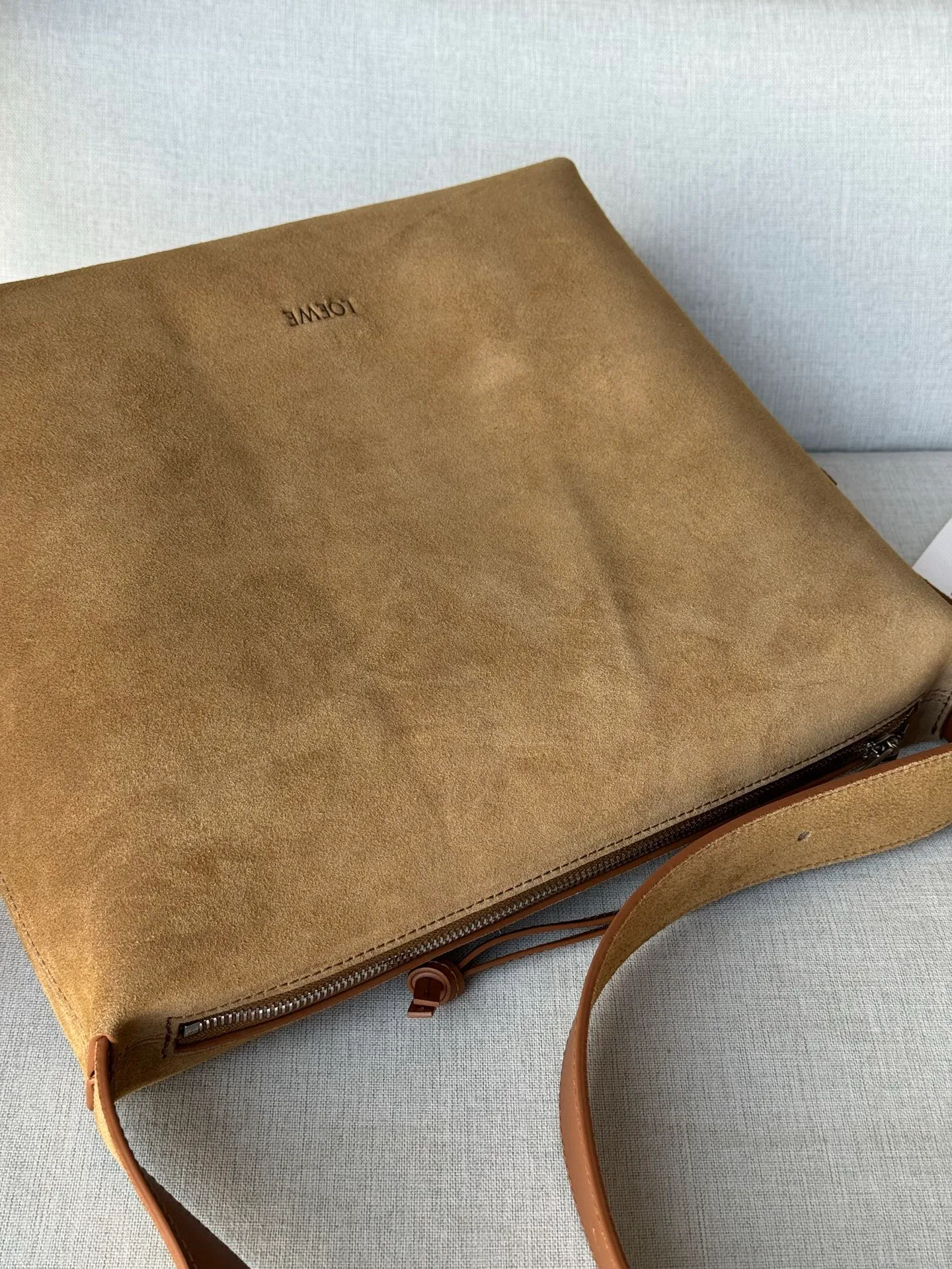 Women's Classic Handbags LOEWE 18280953