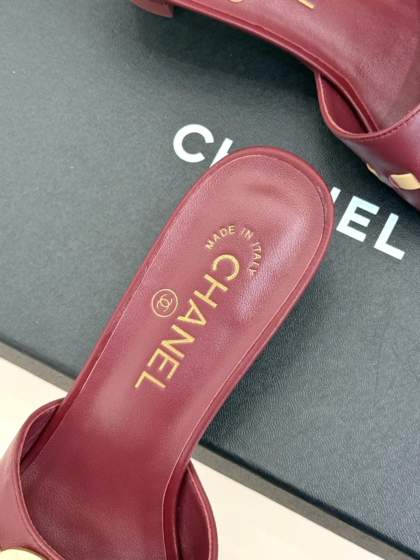 Women's Open-Toe Sandals CHANEL 17025705