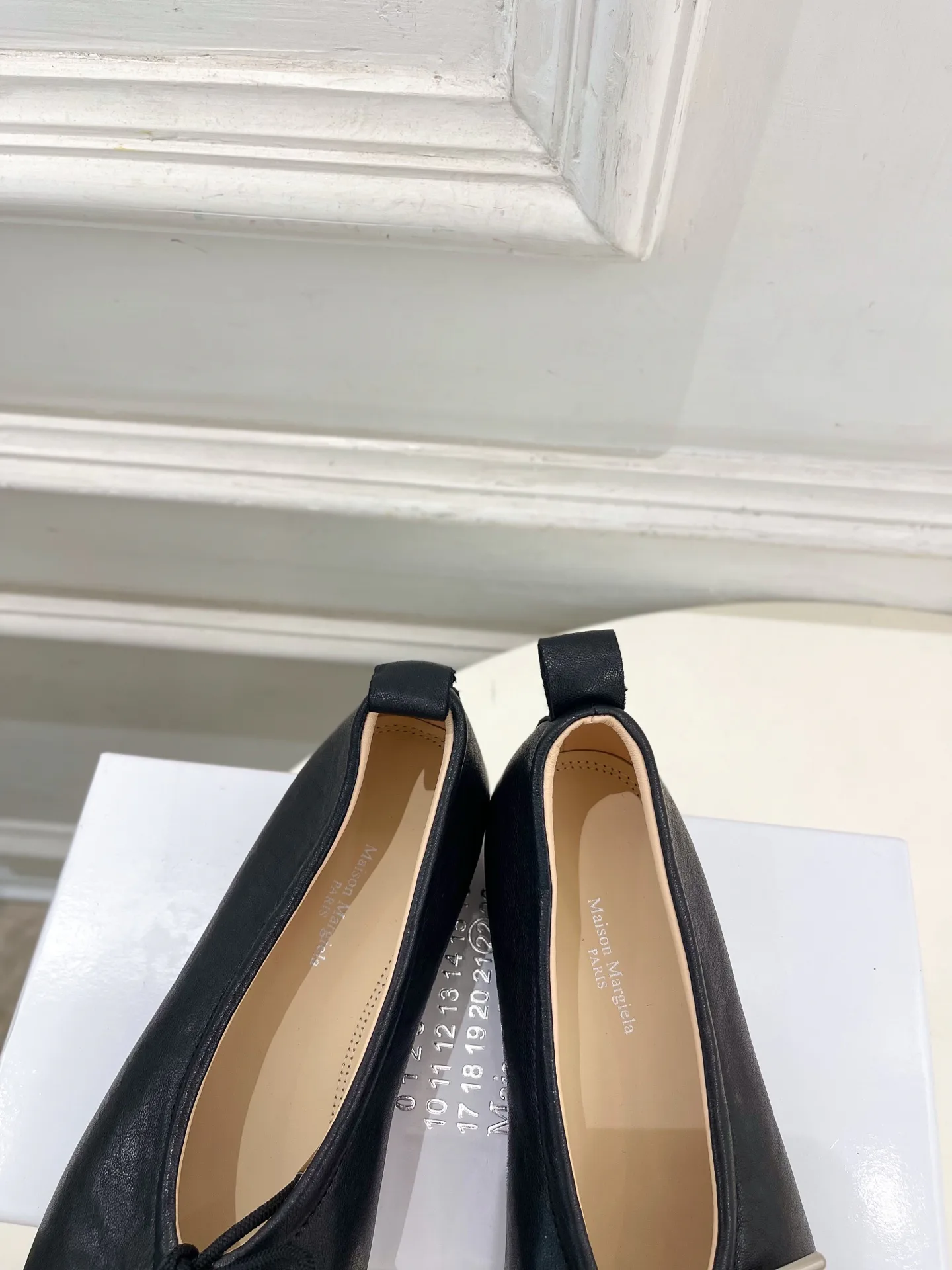 Women's Ballet Flats MAISON MARGIELA 17781536