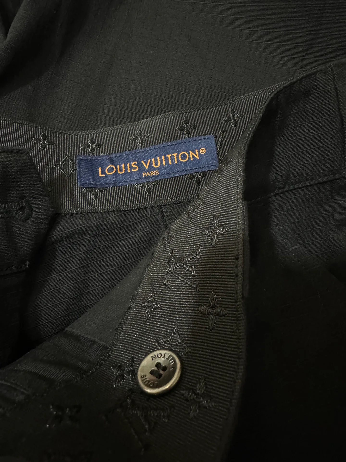 Men's Shorts LOUIS VUITTON 17874930