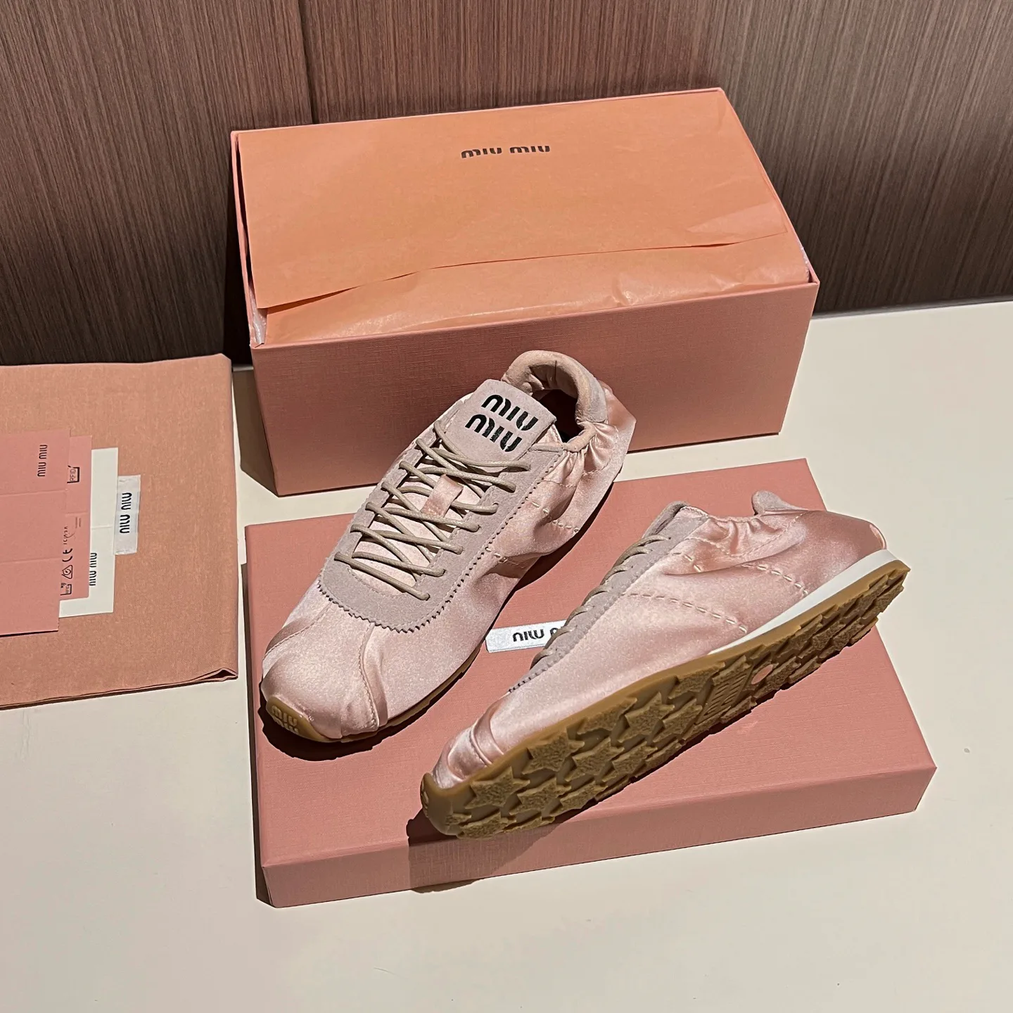 Women's Sneakers MIU MIU 17968602