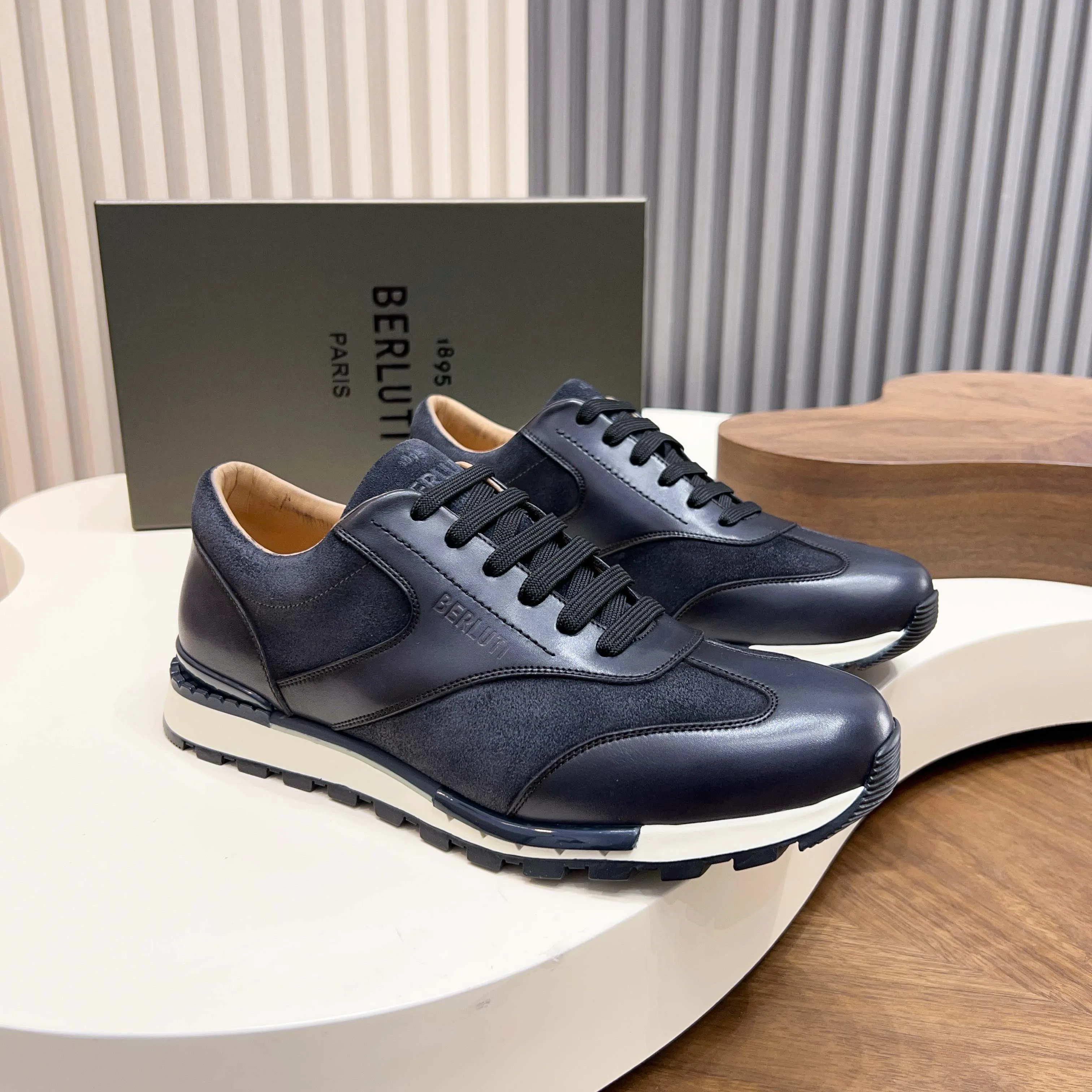 Men's Sneakers BERLUTI 18117176