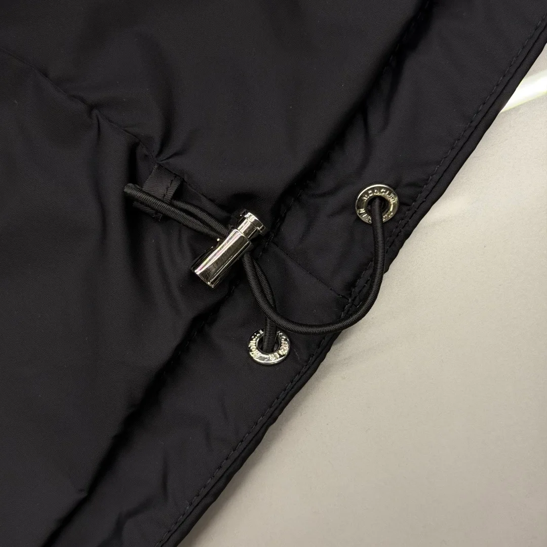 Men's Jackets And Down Jackets MONCLER 17807246