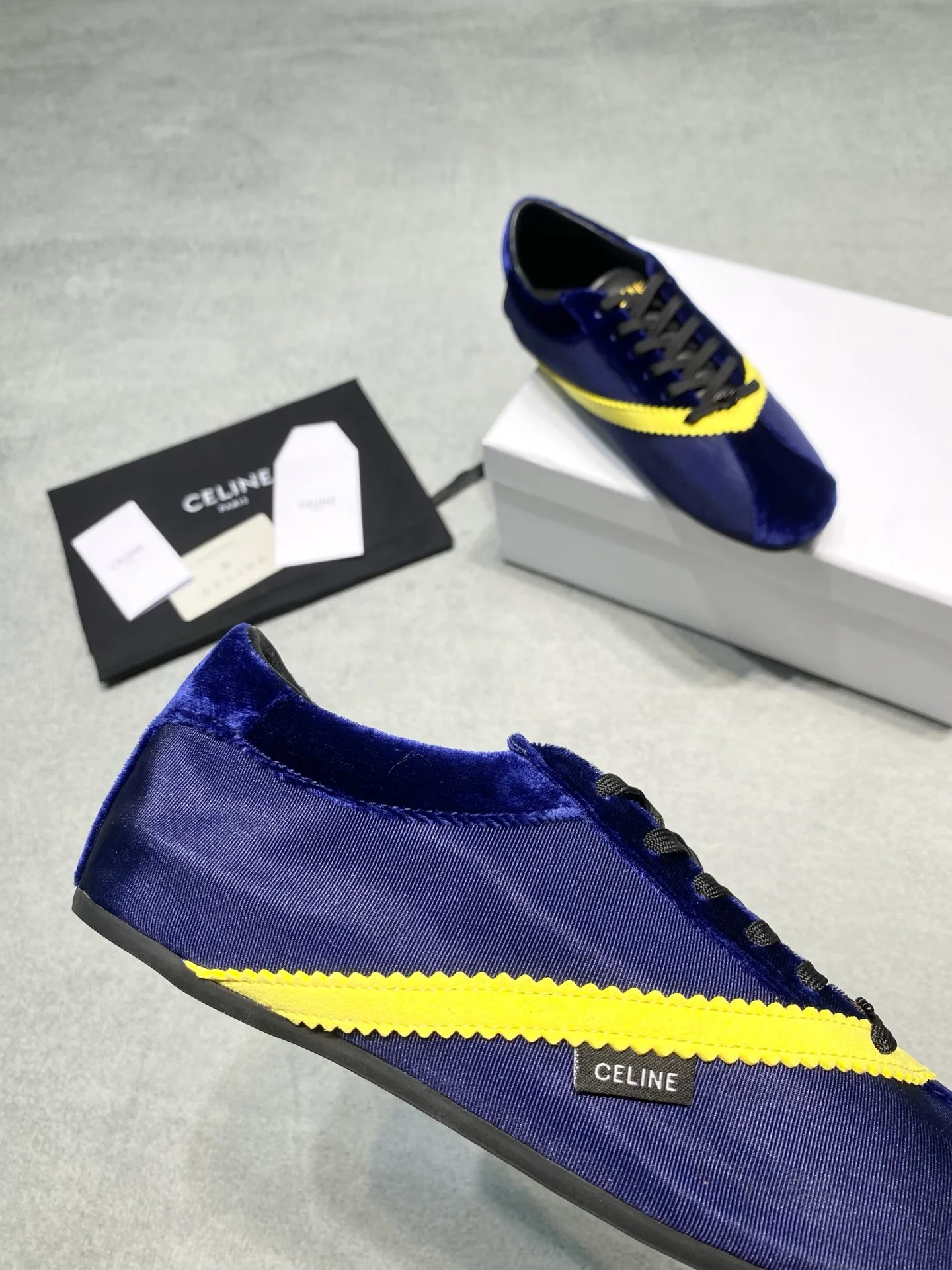 Women's Sneakers CELINE 17433733