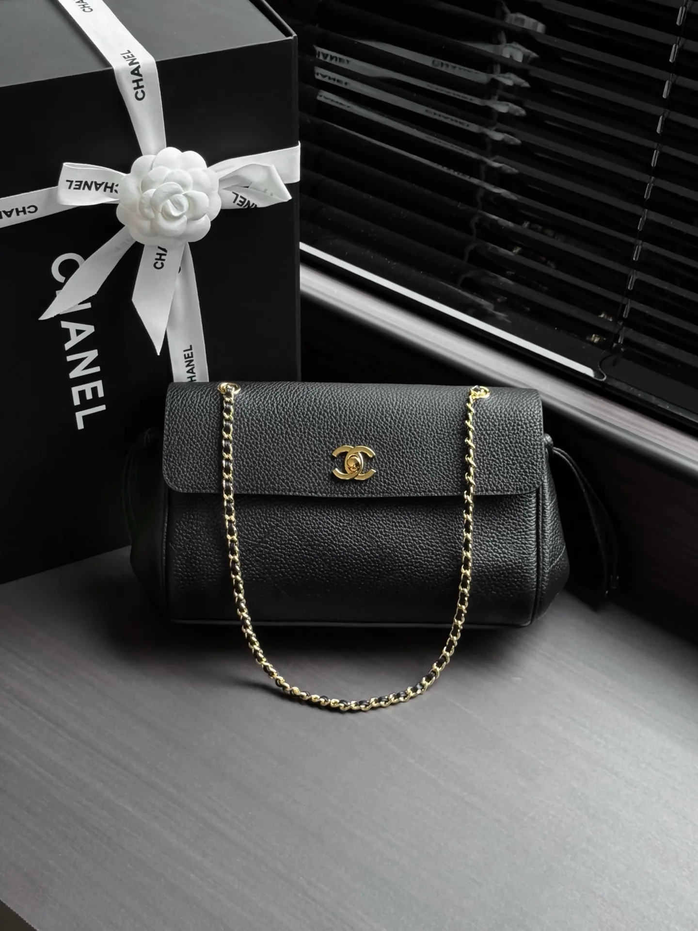 Women's Classic Handbags CHANEL 18147650