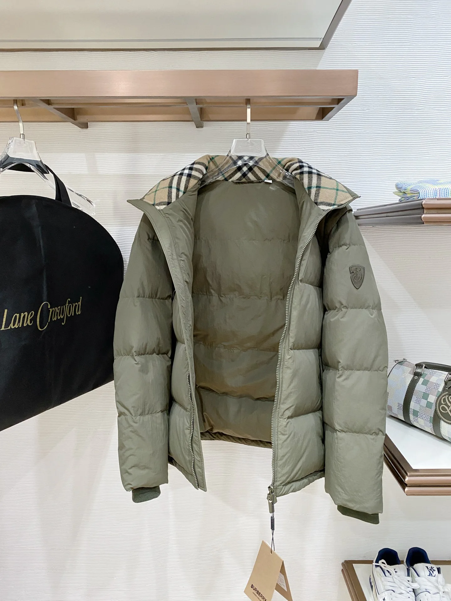 Men's Jackets And Down Jackets BURBERRY 18046202