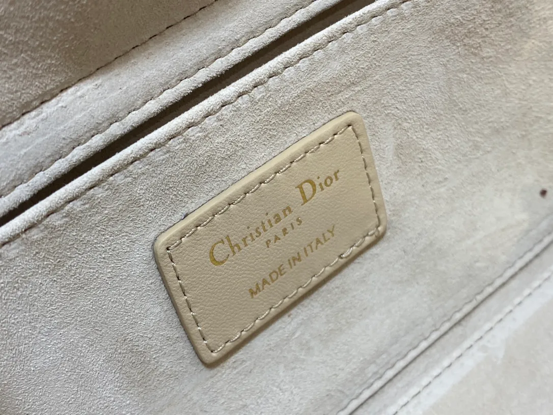 Women's Classic Handbags CHRISTIAN DIOR 17770382