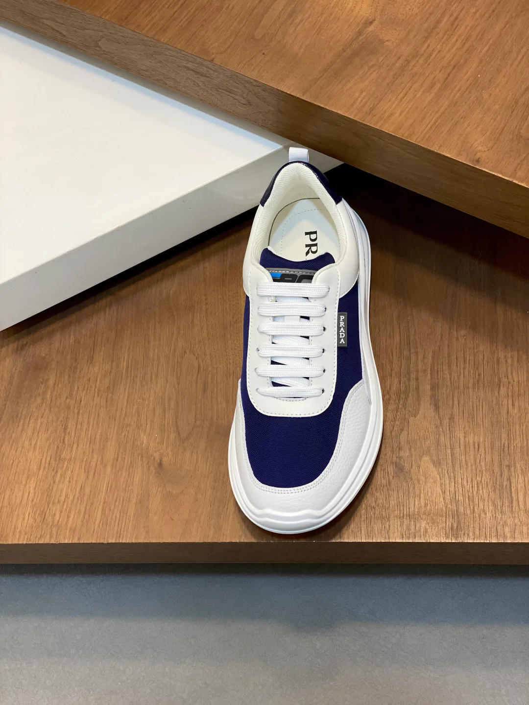 Men's Sneakers PRADA 17809332
