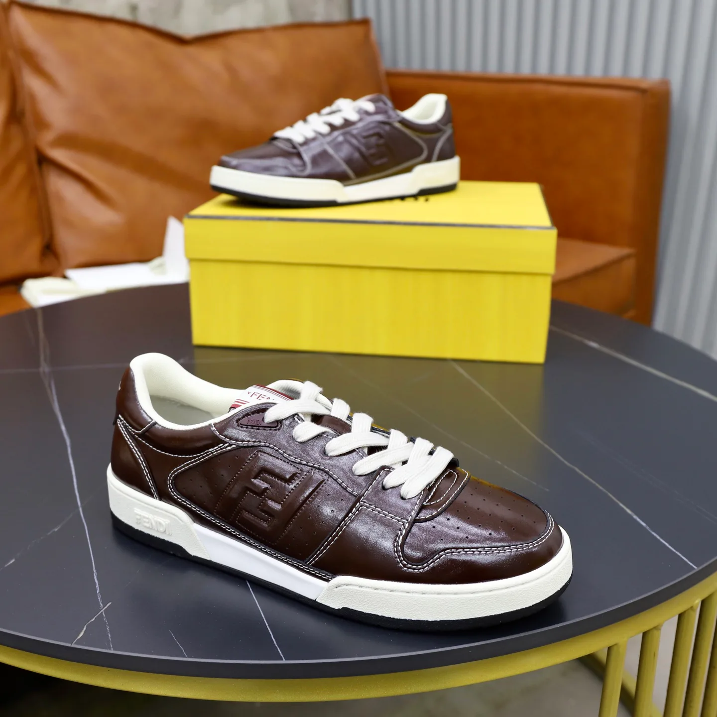 Women's Sneakers FENDI 18516272