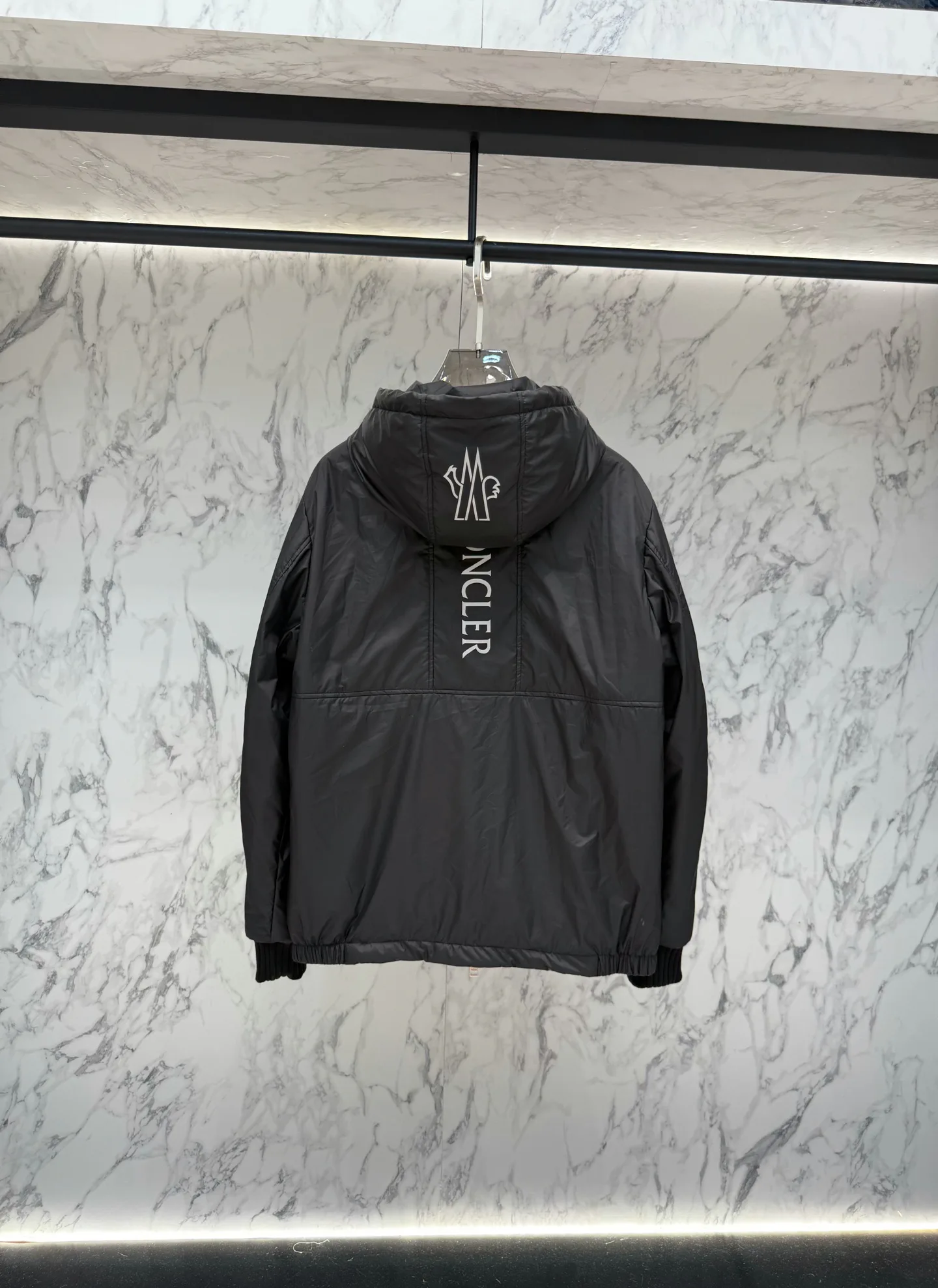 Men's Jackets And Down Jackets MONCLER 17808984