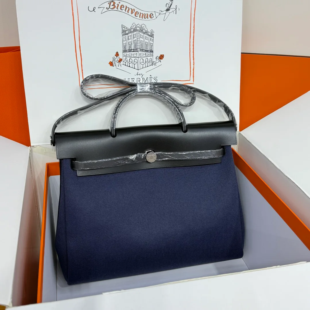Women's Classic Handbags HERMES 18077018