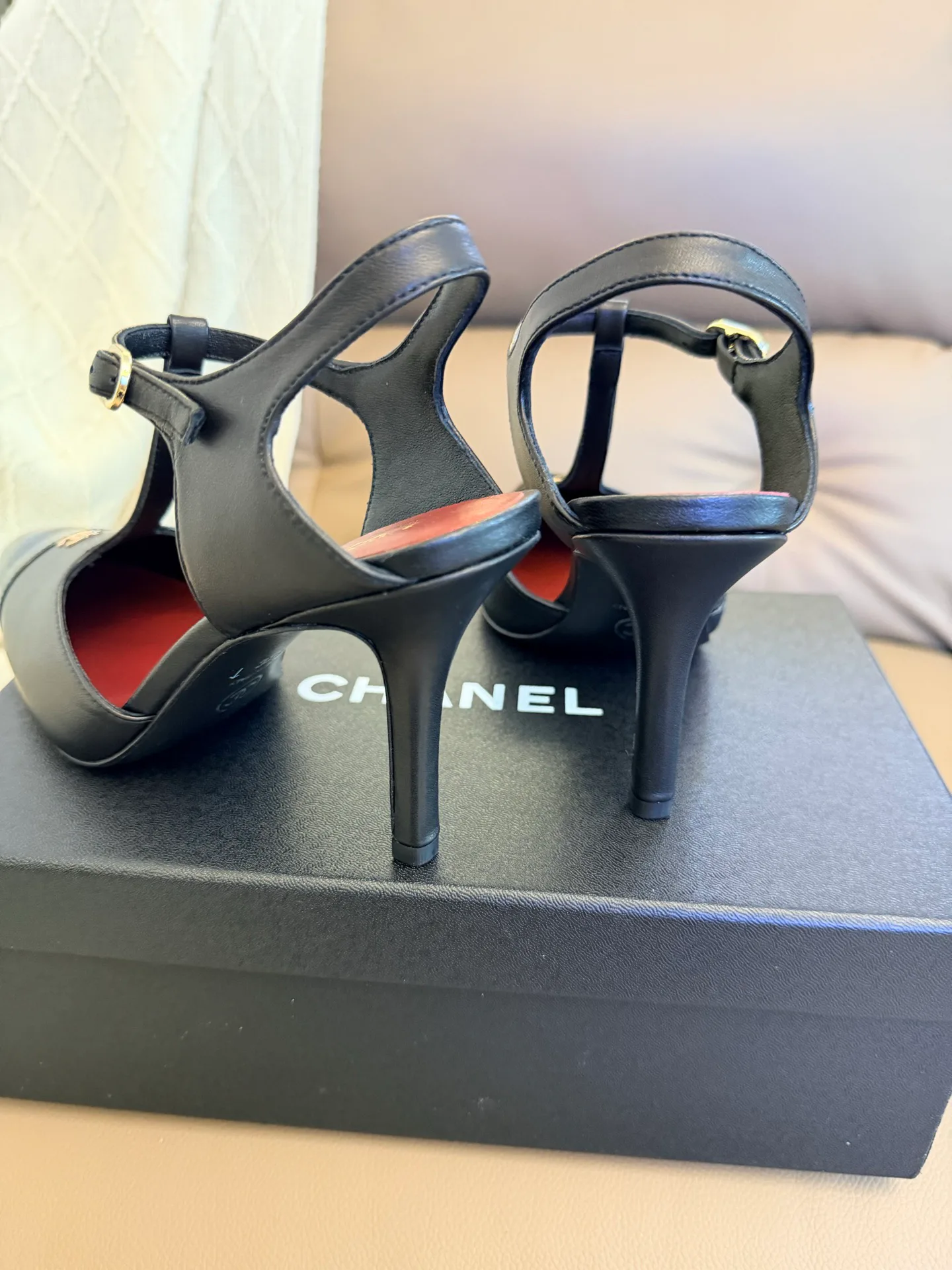 Women's Heels CHANEL 17510581
