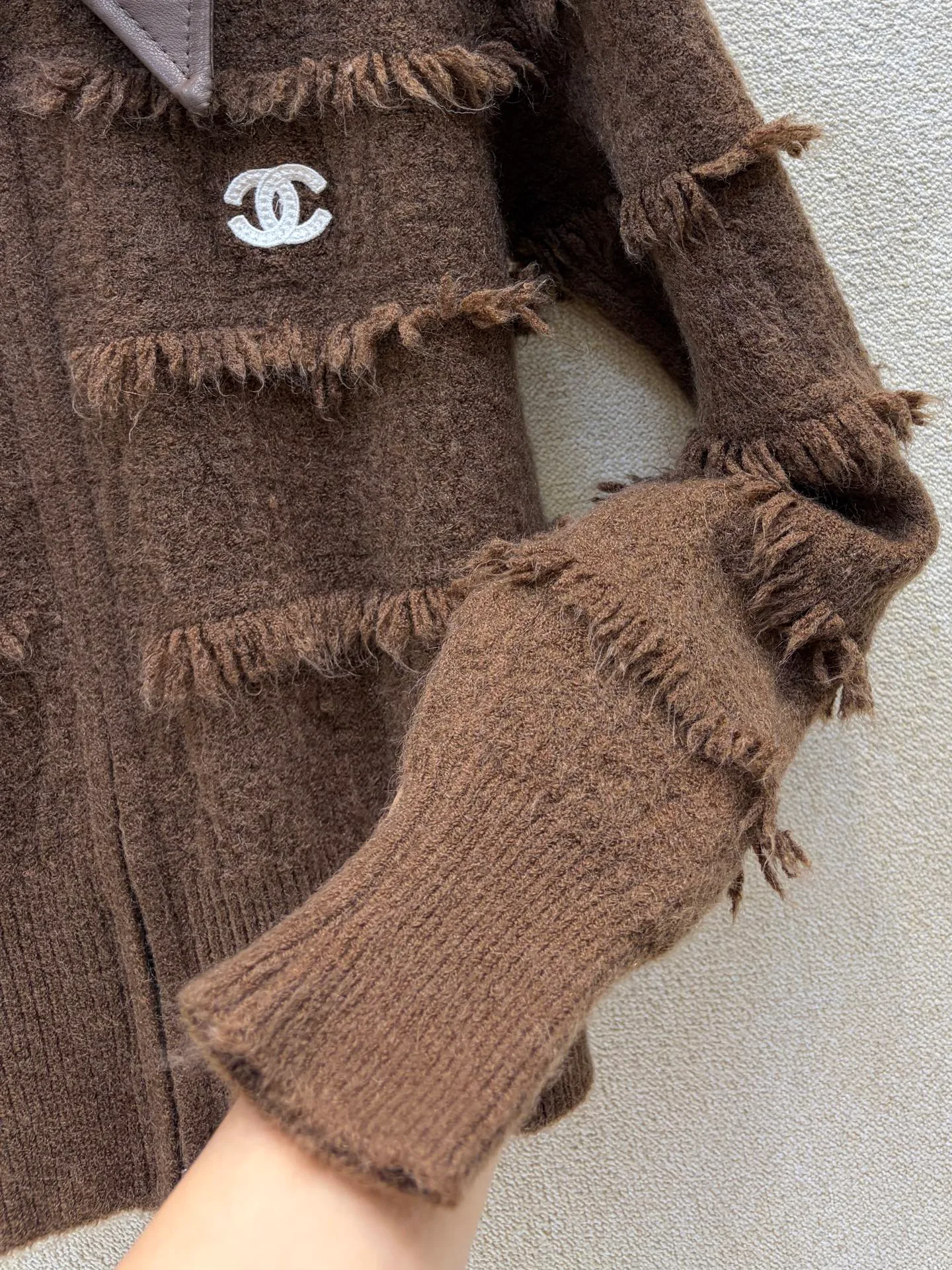 Джемперы И Свитеры Женские Chanel 18657394