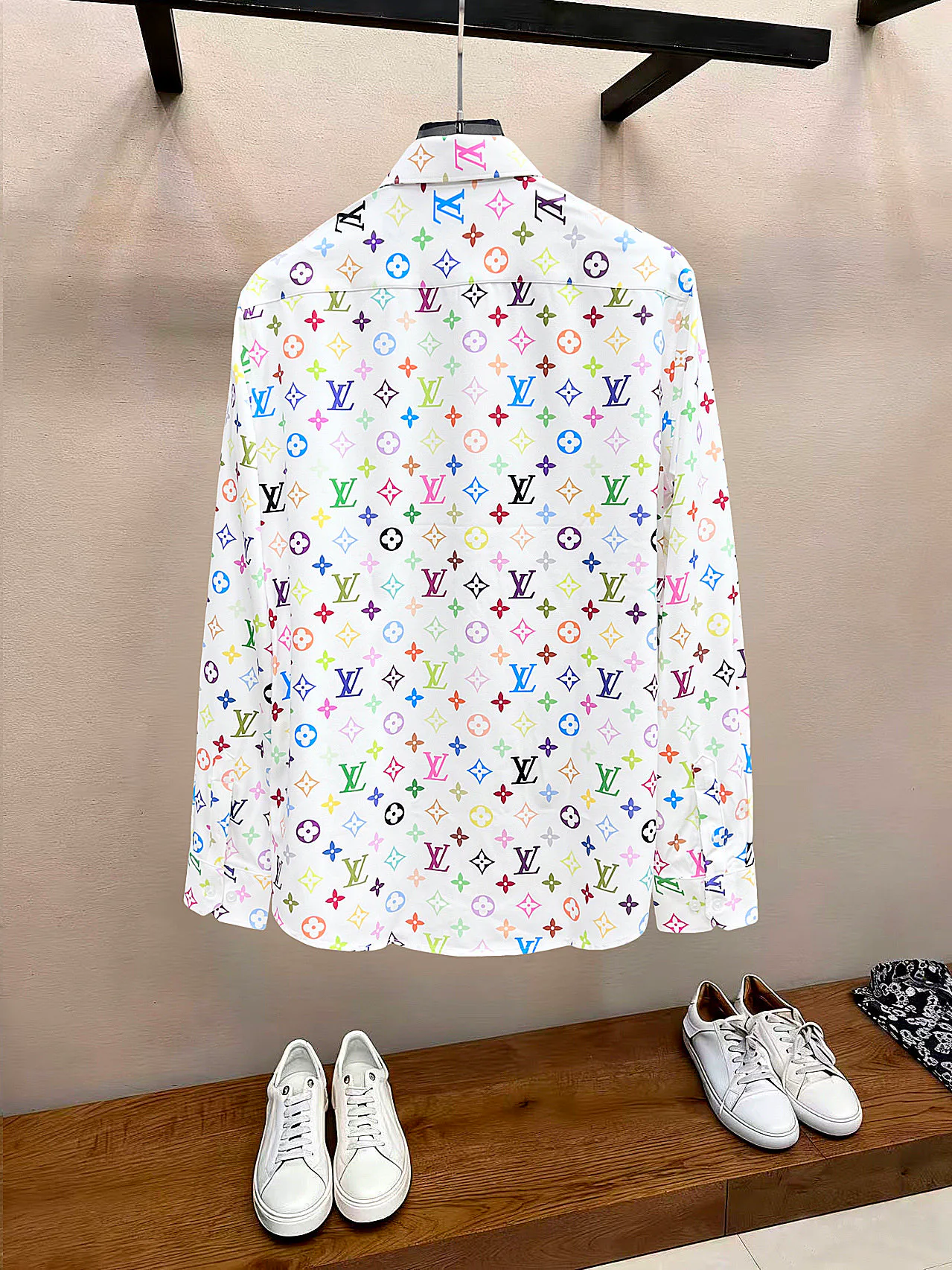 Men's Shirts LOUIS VUITTON 18097921