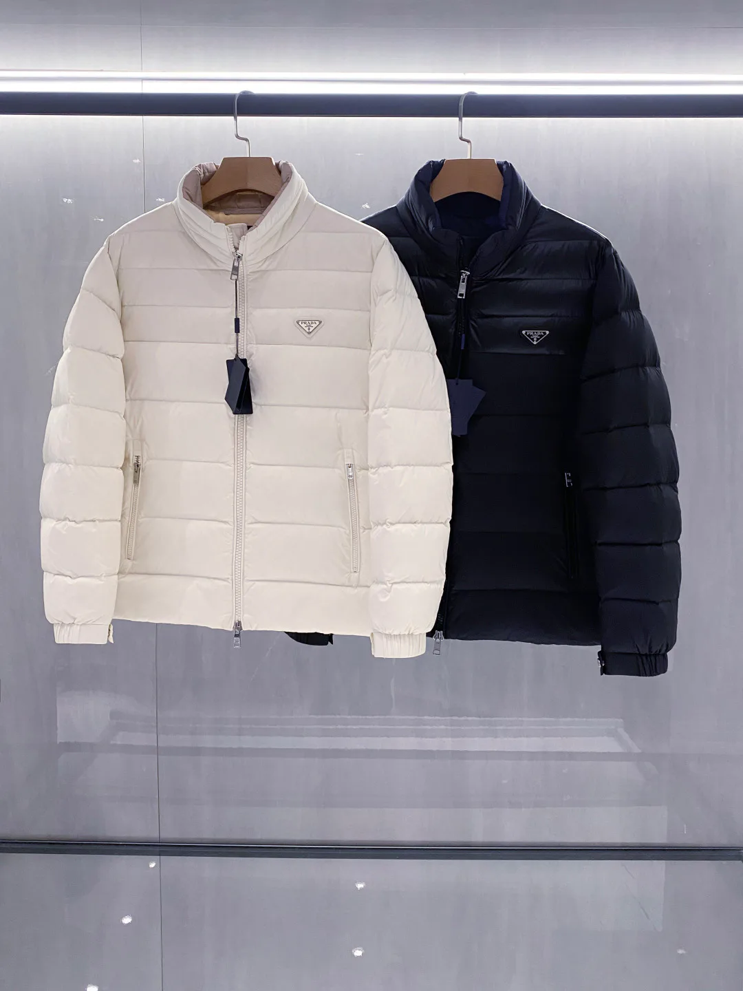 Куртки И Пуховики Мужские Prada 18572335
