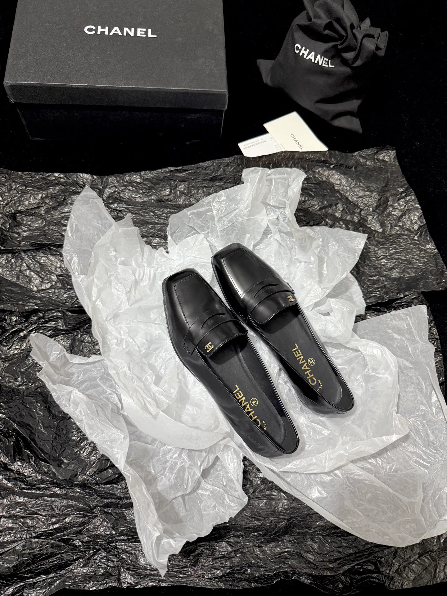 Women's Loafers And Moccasins CHANEL 18110689