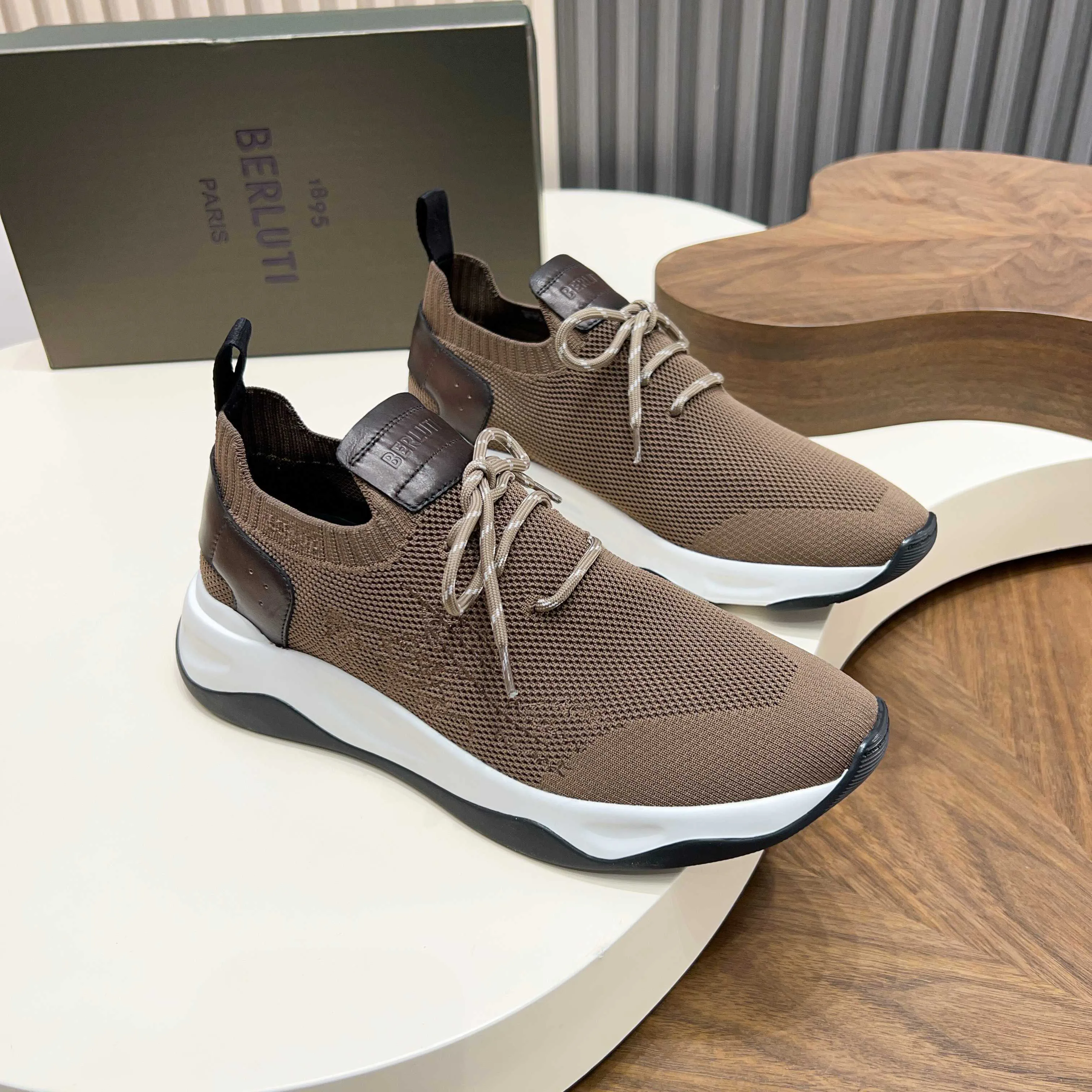 Men's Sneakers BERLUTI 18453082