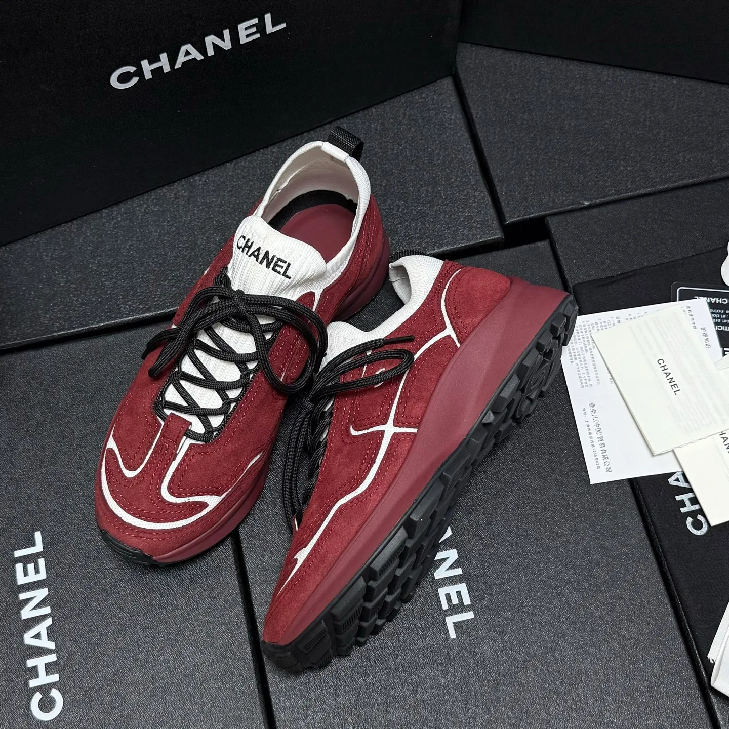 Women's Sneakers CHANEL 18083060